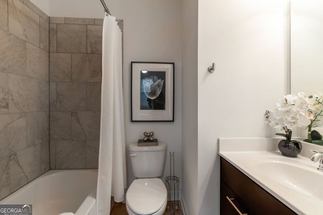 7850 Willoughby Court, Alpharetta, GA 30005