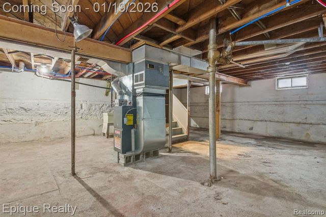 2213 Bancroft Street, Port Huron, MI 48060