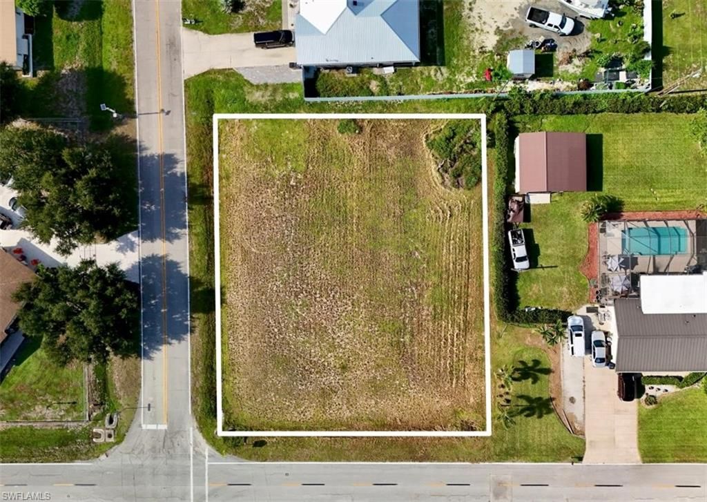 205 Arthur AVE, LEHIGH ACRES, FL 33936 — exterior