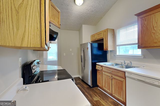 10506 Crabtree Drive, Jonesboro, GA 30238