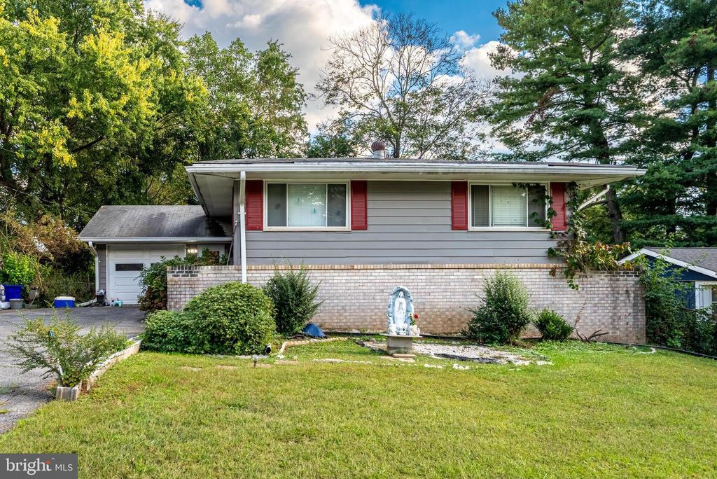 12811 TAMARACK RD, Silver Spring, MD 20904