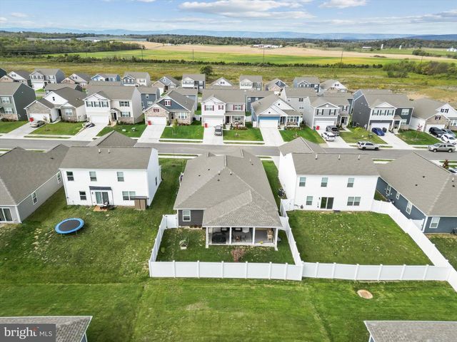 109 GRASMERE ST, Stephens City, VA 22655