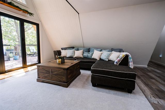 2688 Masters Road, Sulphur, OK 73086