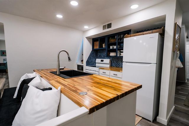 2688 Masters Road, Sulphur, OK 73086