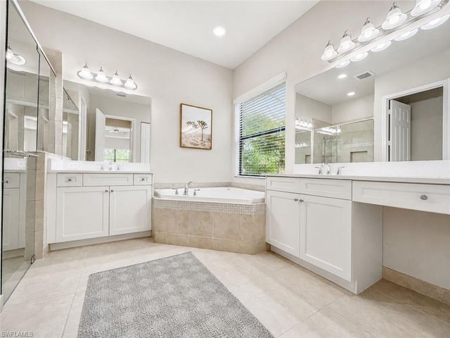 4150 Aspen Chase DR, Naples, FL 34119
