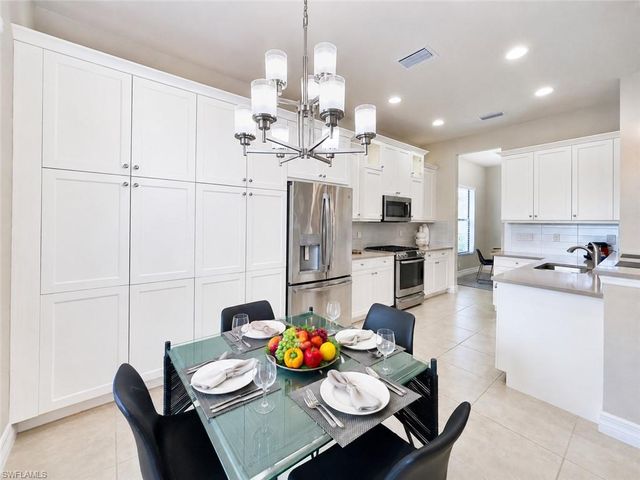 4150 Aspen Chase DR, Naples, FL 34119