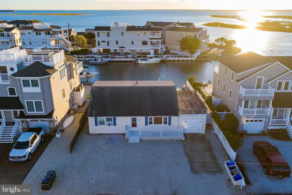 46 ADRIAN, Long Beach Township, NJ 08008