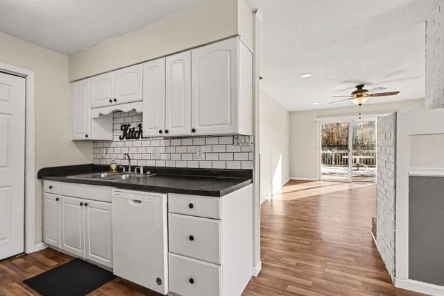 6585 Kandi Avenue, Portage, IN 46368