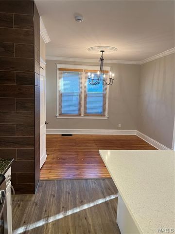 1605 Bradford Avenue, St Louis, MO 63133