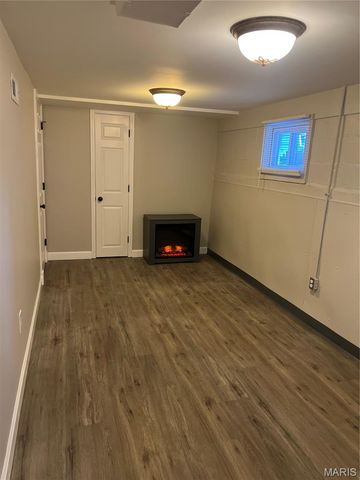 1605 Bradford Avenue, St Louis, MO 63133