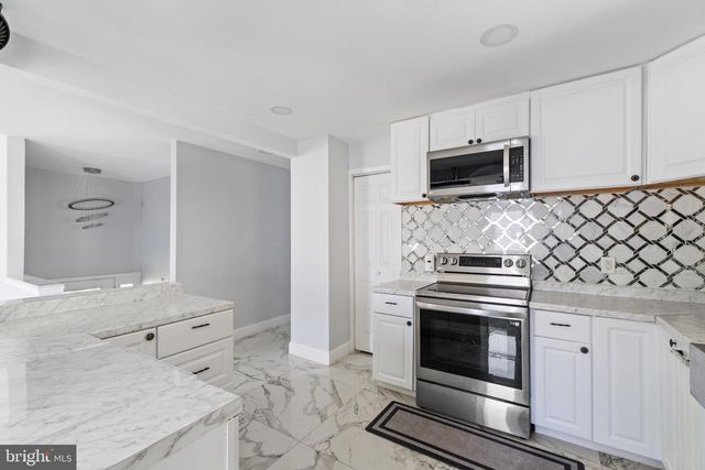 49 DELAWARE DRIVE, Penns Grove, NJ 08069