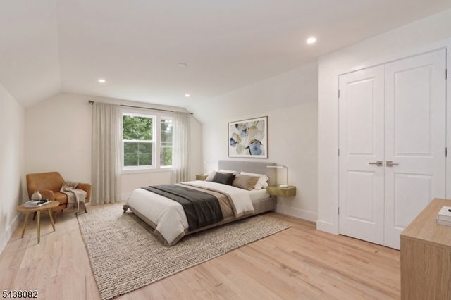 21 Woodruff Ct, New Providence Boro, NJ 07974