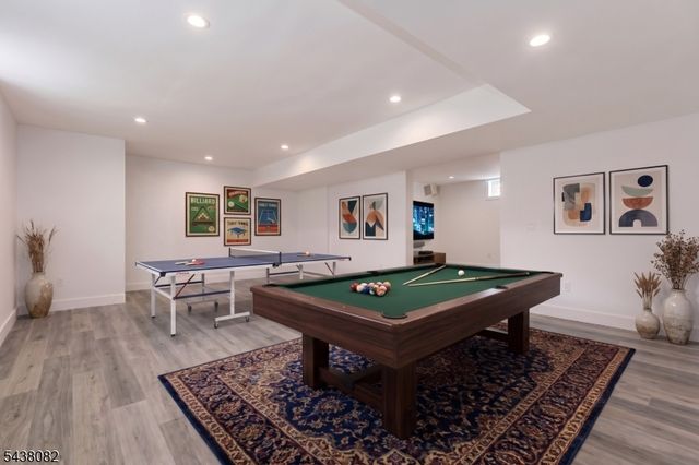 21 Woodruff Ct, New Providence Boro, NJ 07974
