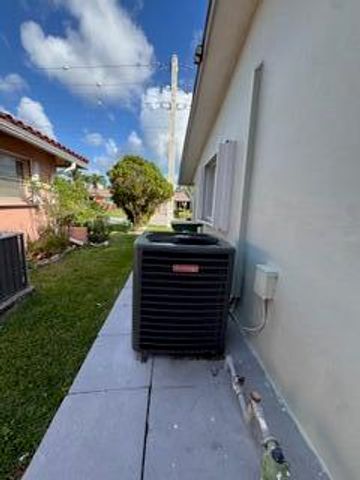 4919 NW 47th Terrace, Tamarac, FL 33319