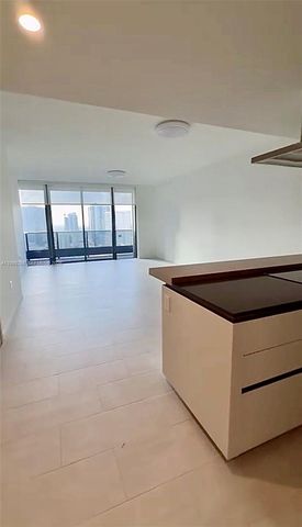 1000 brickell plz 2008, Miami, FL 33131