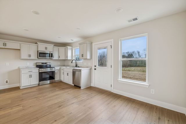 1057 Landing Lane Lot 4, Adams, TN 37010