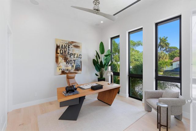 511 Silver Lane, Boca Raton, FL 33432