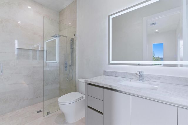 511 Silver Lane, Boca Raton, FL 33432
