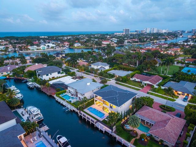 511 Silver Lane, Boca Raton, FL 33432