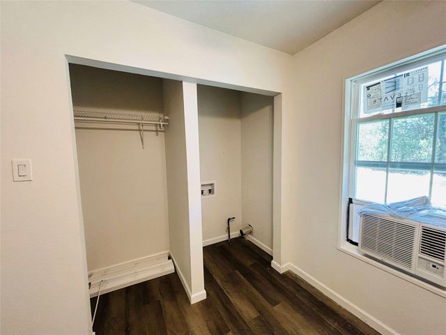 2762 Beverly Hills Drive, Sansom Park, TX 76114