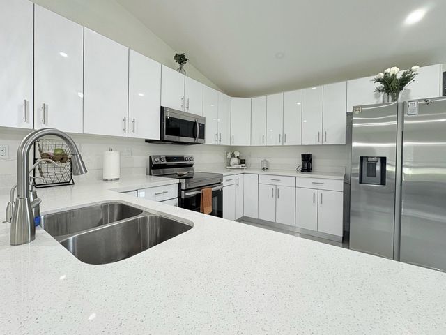 6539 Alexander Road, West Palm Beach, FL 33413
