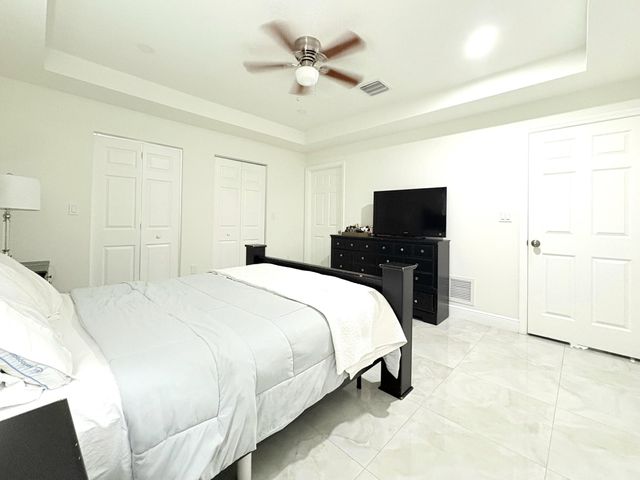 6539 Alexander Road, West Palm Beach, FL 33413