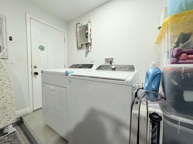 6539 Alexander Road, West Palm Beach, FL 33413