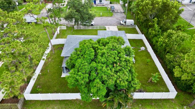 6539 Alexander Road, West Palm Beach, FL 33413