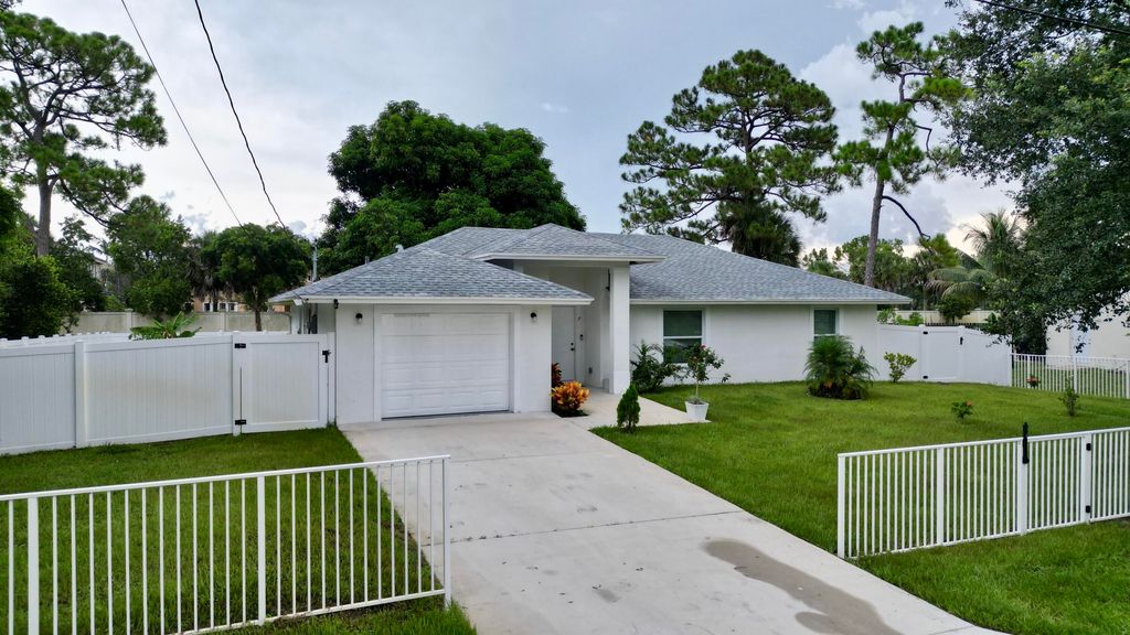 6539 Alexander Road, West Palm Beach, FL 33413