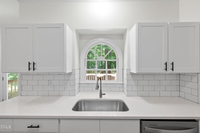 5325 Fairmead Circle, Raleigh, NC 27613