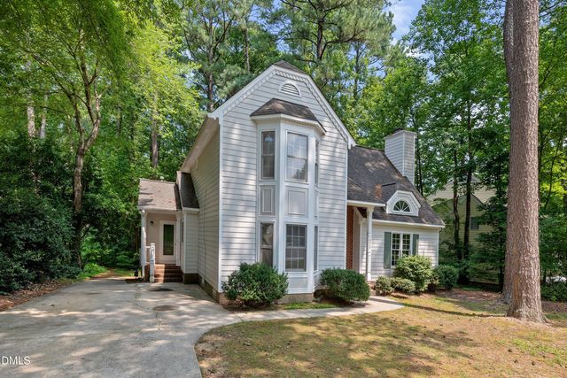 5325 Fairmead Circle, Raleigh, NC 27613