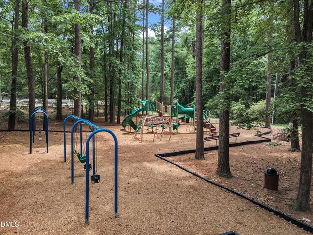5325 Fairmead Circle, Raleigh, NC 27613