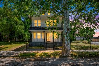 1641 E 70th Street, Cleveland, OH 44103