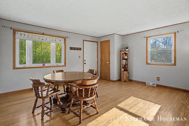 2914 River Hill Drive Nw, Tallmadge Twp, MI 49534