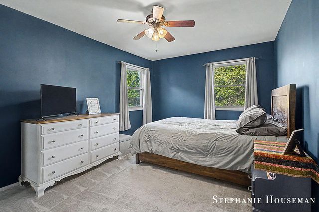 2914 River Hill Drive Nw, Tallmadge Twp, MI 49534