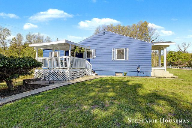2914 River Hill Drive Nw, Tallmadge Twp, MI 49534