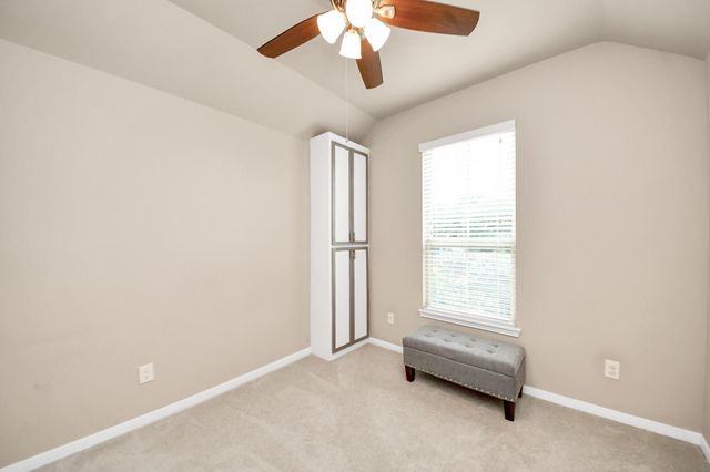 19734 Oakdale Lakes Trail, Richmond, TX 77407