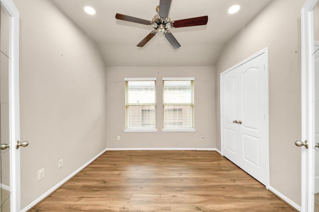 19734 Oakdale Lakes Trail, Richmond, TX 77407