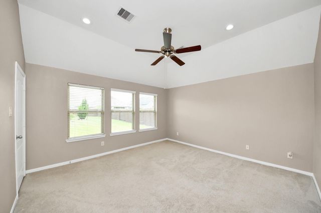 19734 Oakdale Lakes Trail, Richmond, TX 77407