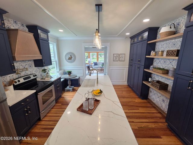 142 WASHINGTON Street, St. Augustine, FL 32084