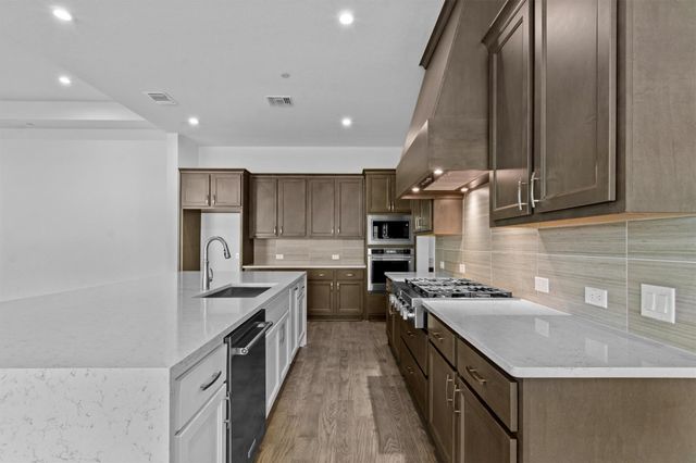 2201 Vittoria VW, Leander, TX 78641