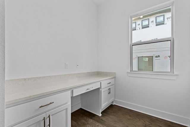 2201 Vittoria VW, Leander, TX 78641