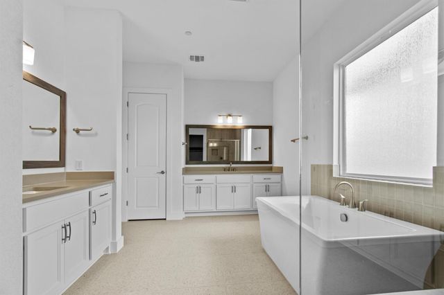 2201 Vittoria VW, Leander, TX 78641