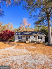 148 Persons Road, Cedartown, GA 30125