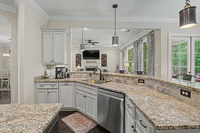 223 Fawn Cove, Hernando, MS 38632