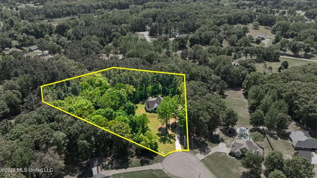 223 Fawn Cove, Hernando, MS 38632