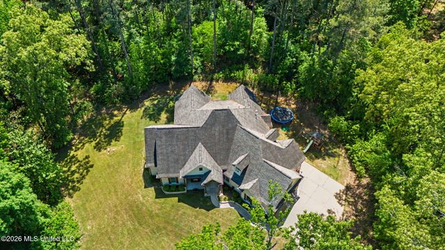 223 Fawn Cove, Hernando, MS 38632