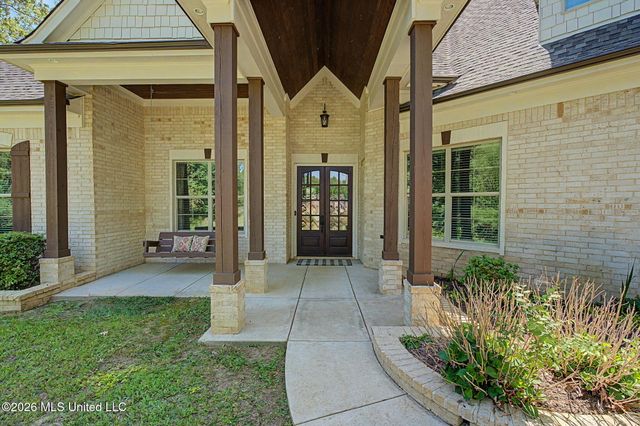 223 Fawn Cove, Hernando, MS 38632
