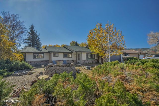 1670 Belarra Drive, Minden, NV 89423