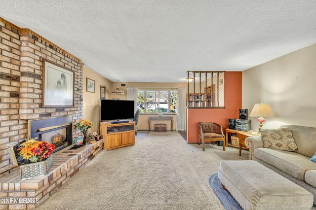 1670 Belarra Drive, Minden, NV 89423